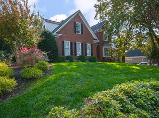 4 River Walk Dr, Simpsonville, SC 29681
