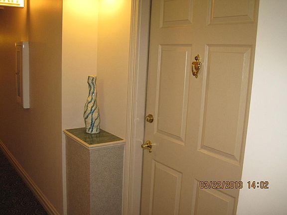 4th image of 720 Creekside Dr Unit 107B
