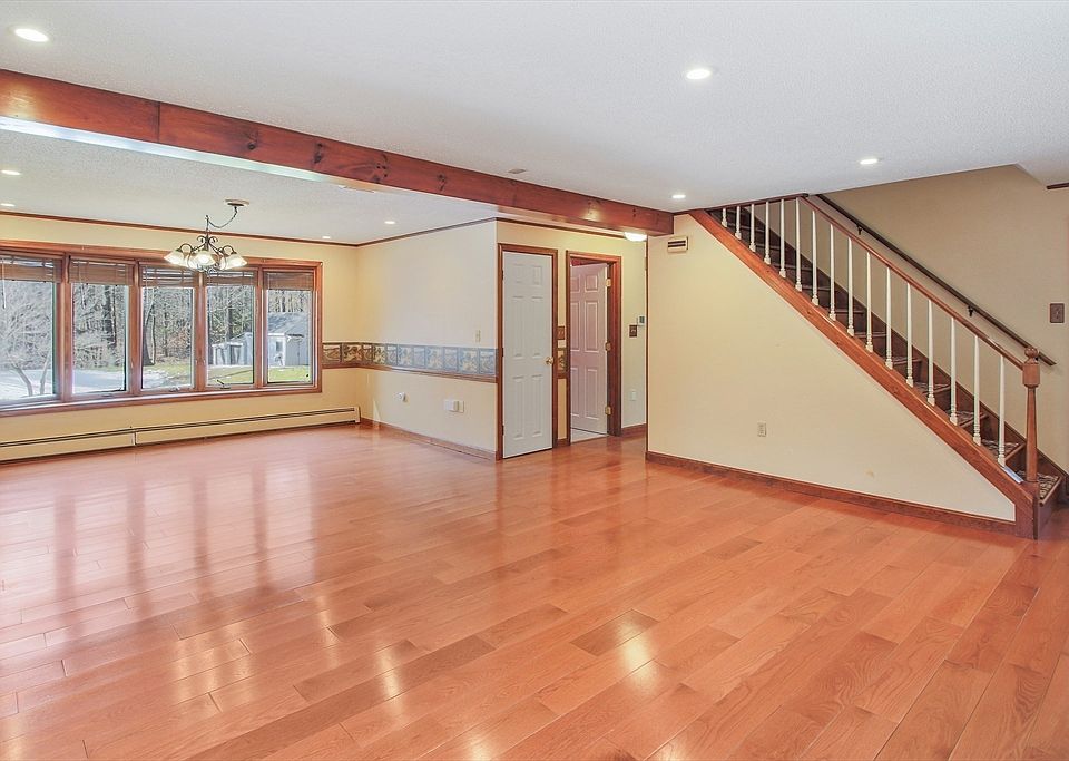 124 Jewett St, Pepperell, MA 01463 Zillow