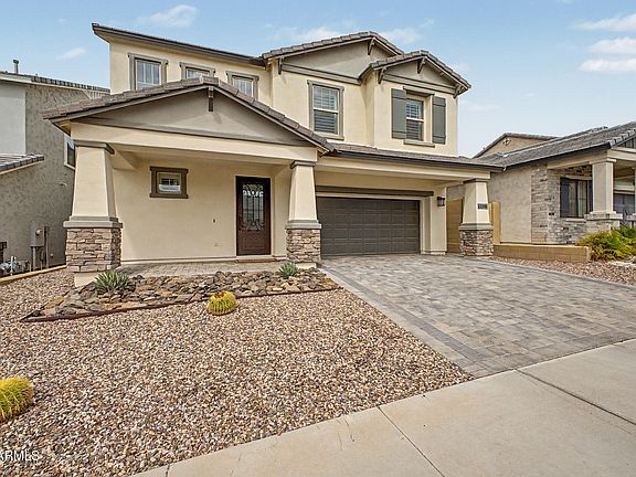 3rd image of 16622 S 6TH Place