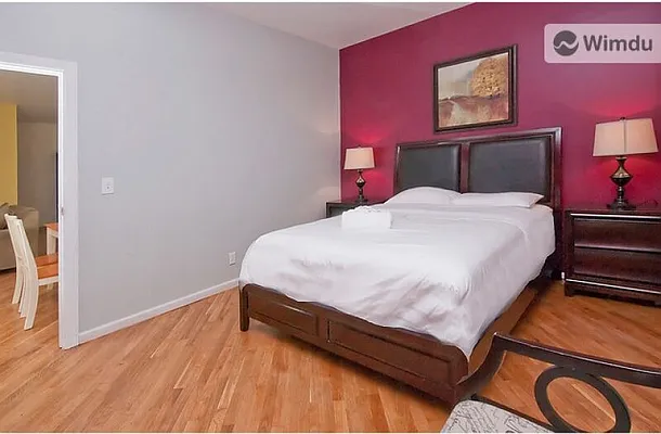Rented by Atlas Real Estate New York | media 37