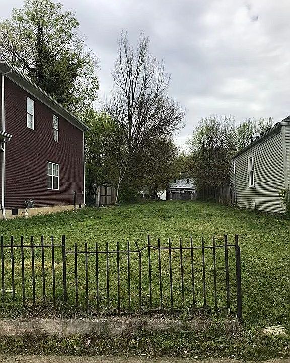 1st image of 1921 W Main St
