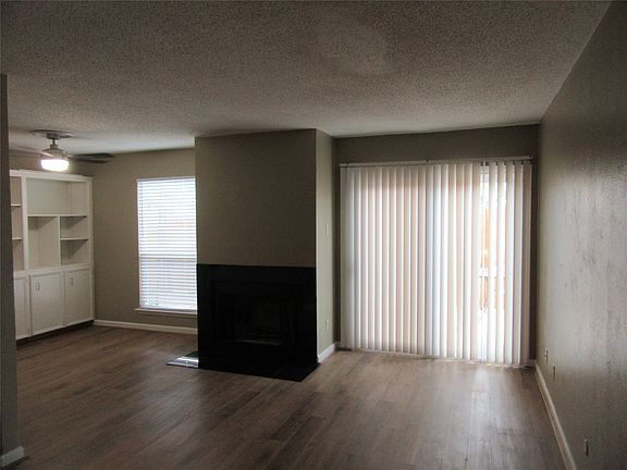 3rd image of 11311 Audelia Rd APT 122