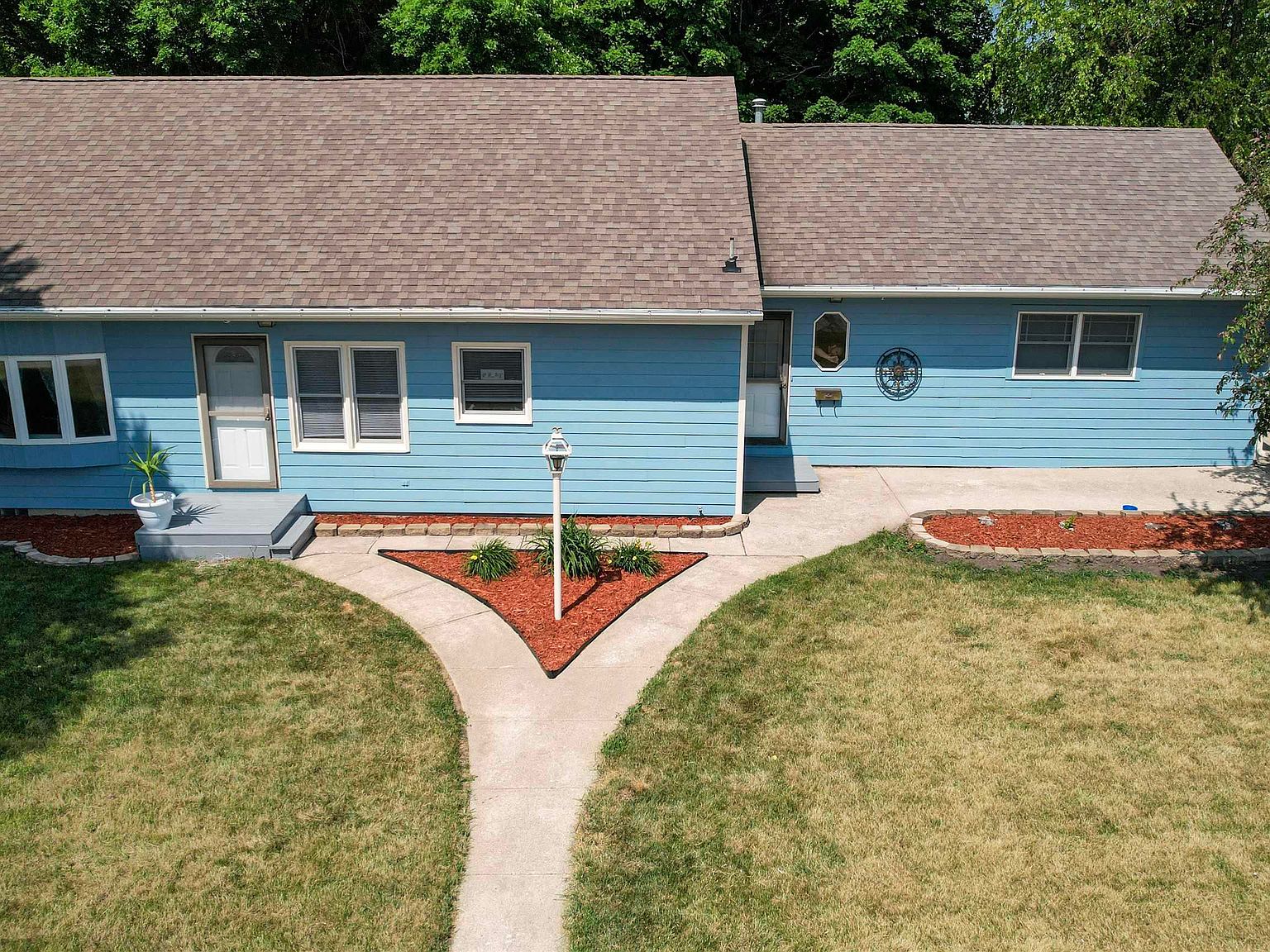 321 NW 7th St, Pocahontas, IA 50574 MLS 821405 Zillow