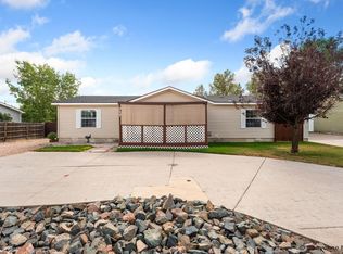 717 Sunridge Dr, Cheyenne, WY 82007