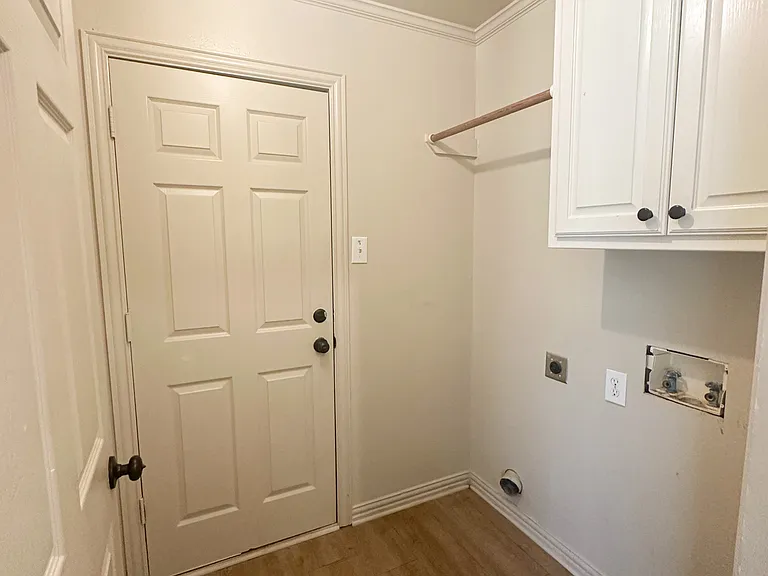 103 N Point Dr — Photo 10