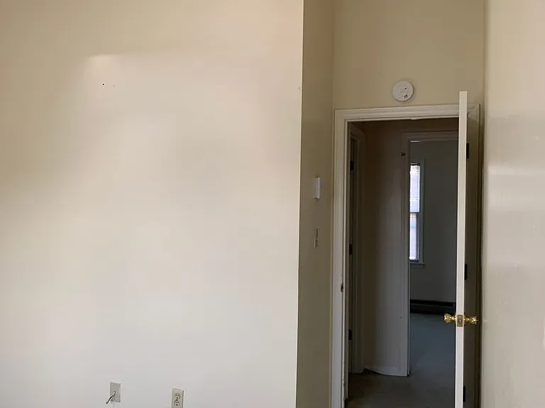138 Adams Ln — Photo 18