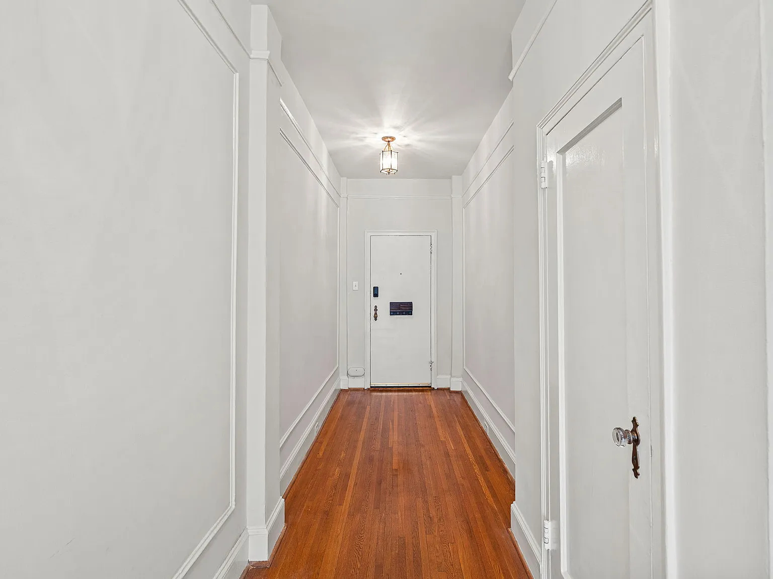 2 bed, 1413 sqft, $2,500 — Photo 3