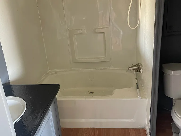 501 Hallmark Blvd #50 — Photo 8