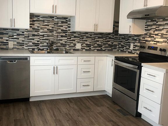 2nd image of 7927 Franklin Blvd #U