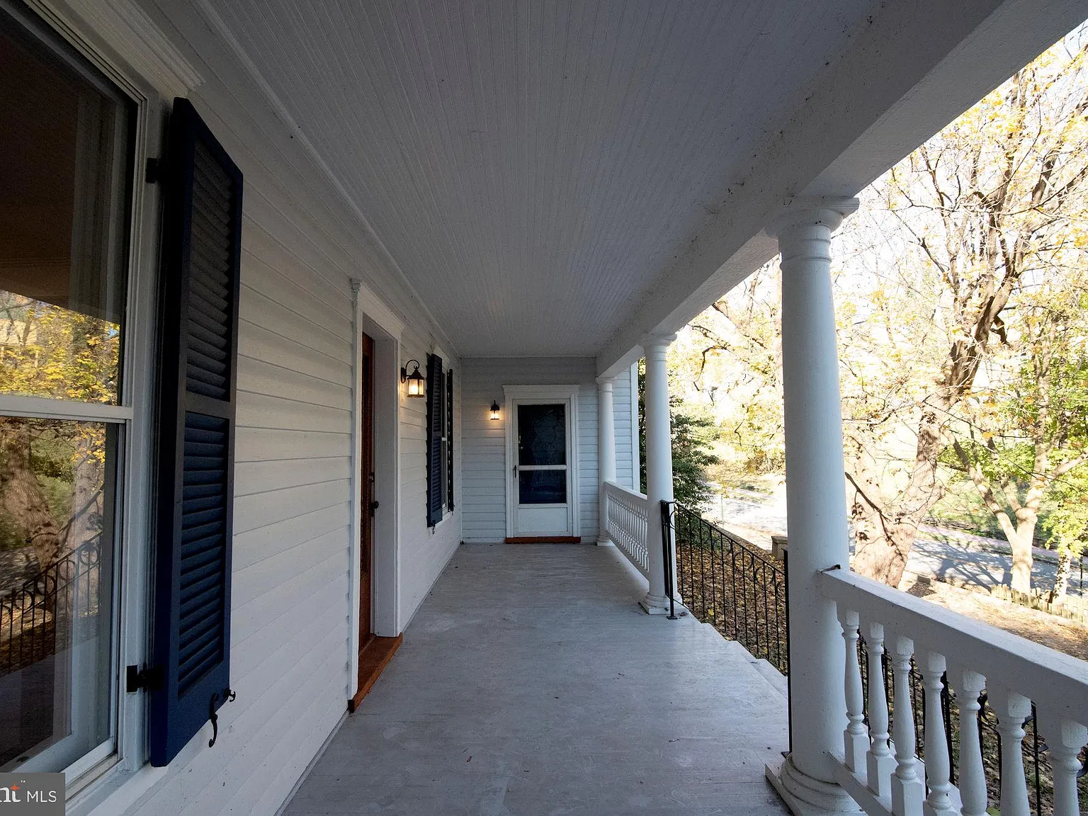 3 bed, 2.0 bath, 2232 sqft, $2,500 — Photo 4