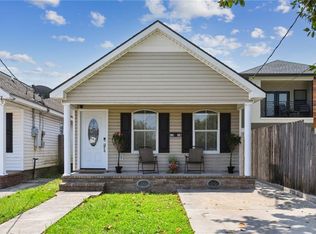 1318 Kepler St, Gretna, LA 70056