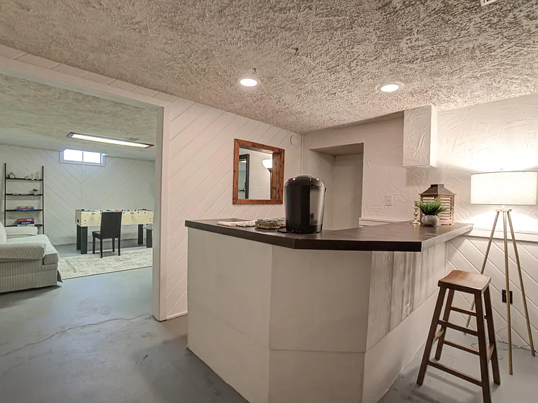 781 Pine Bay Ave — Photo 29