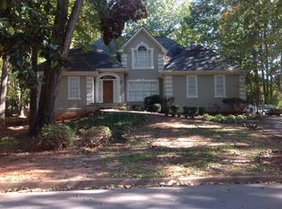 362 Woodvine Dr, Lawrenceville, GA 30044