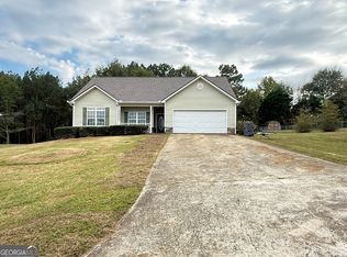 212 Polar Ln, Carrollton, GA 30117