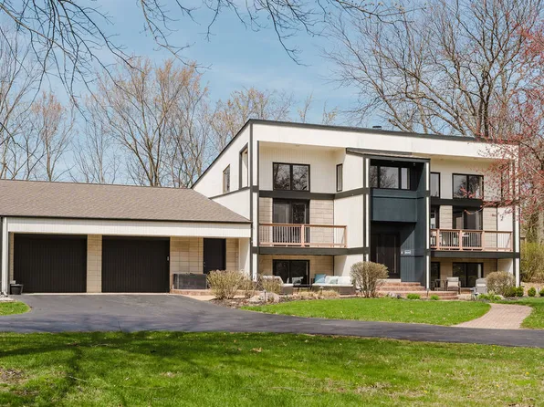 2609 Walter Dr, New Lenox, IL 60451