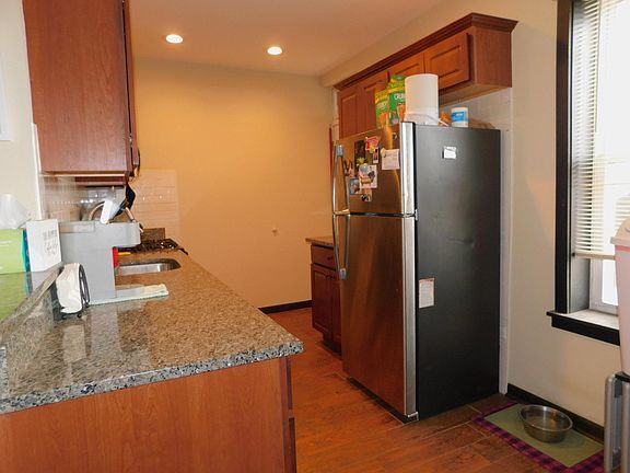 3rd image of 5713 W Catalpa Ave Floor 1
