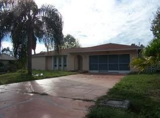 621 McArthur Ave, Lehigh Acres, FL 33936