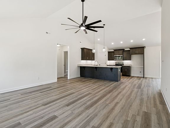 5th image of 289 Dogwood Cir Lot 13