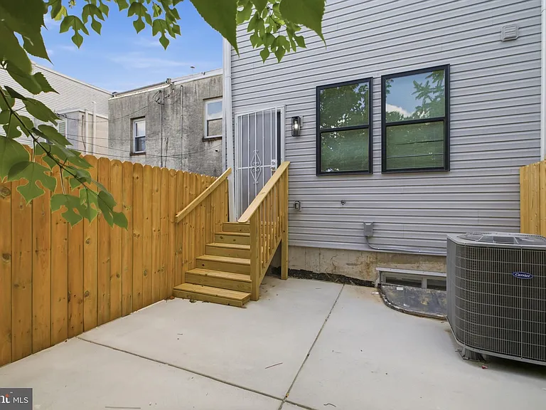 3931 Fairmount Ave #1 — Photo 12