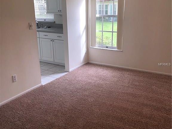 3rd image of 978 Madrid Dr
