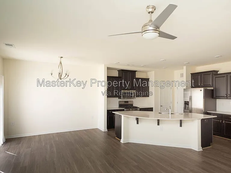 1413 Trilogy Blvd — Photo 4