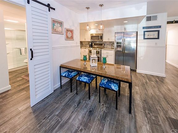 2nd image of 608 Sunfish Way