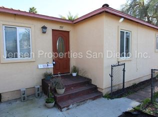 727 W 9th Ave, Escondido, CA 92025