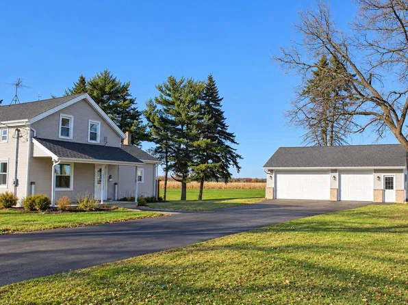 5450 Beechnut DRIVE, Kewaskum, WI 53040