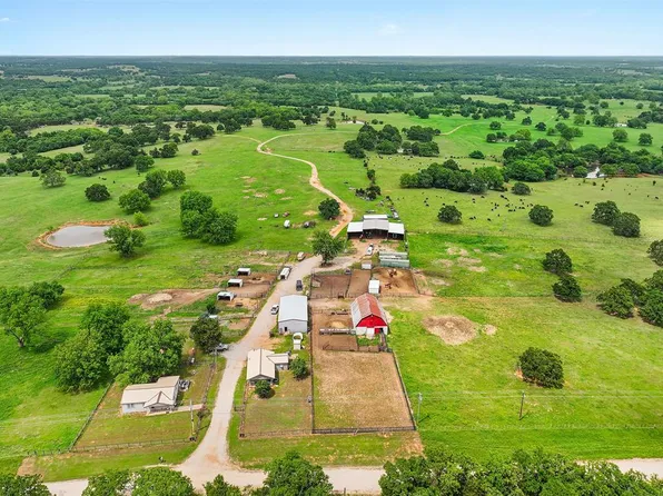 36374 Avoca Rd, Wanette, OK 74878