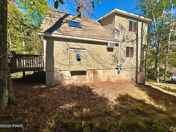 5th image of 1202 Commanche Cir