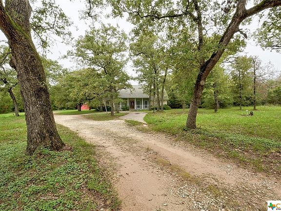 5th image of 246 Woodlands Dr