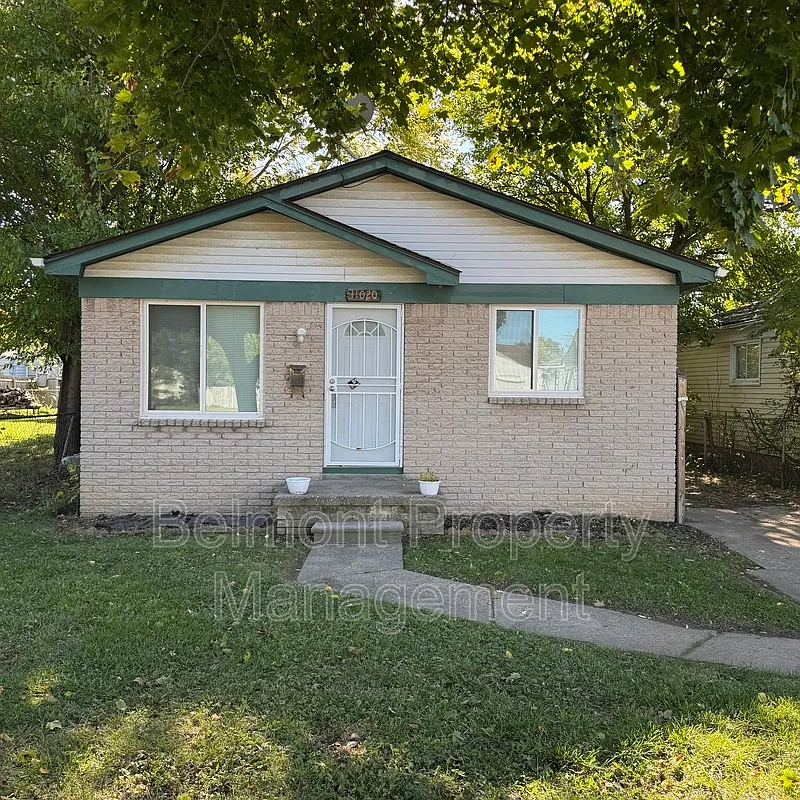3 bed, 1.0 bath, 888 sqft, $1,500 — Photo 1