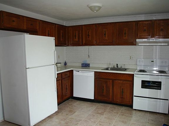 new appliances in kitchen