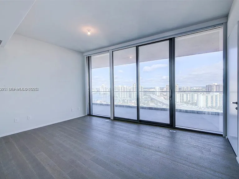 18975 Collins Ave #2205 — Photo 11