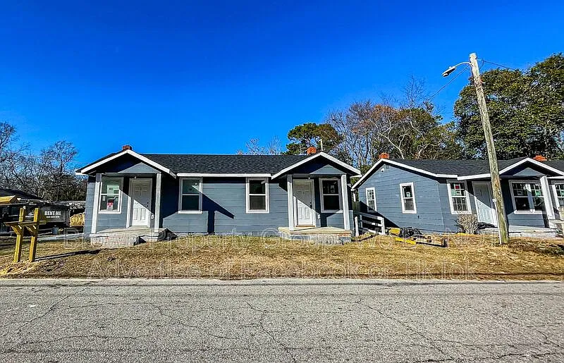 1 bed, 1.0 bath, 900 sqft, $800 — Photo 2