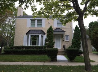 5359 Suffield Ter, Skokie, IL 60077