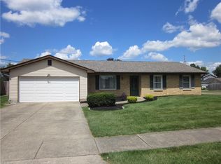 5540 London Dr, Austintown, OH