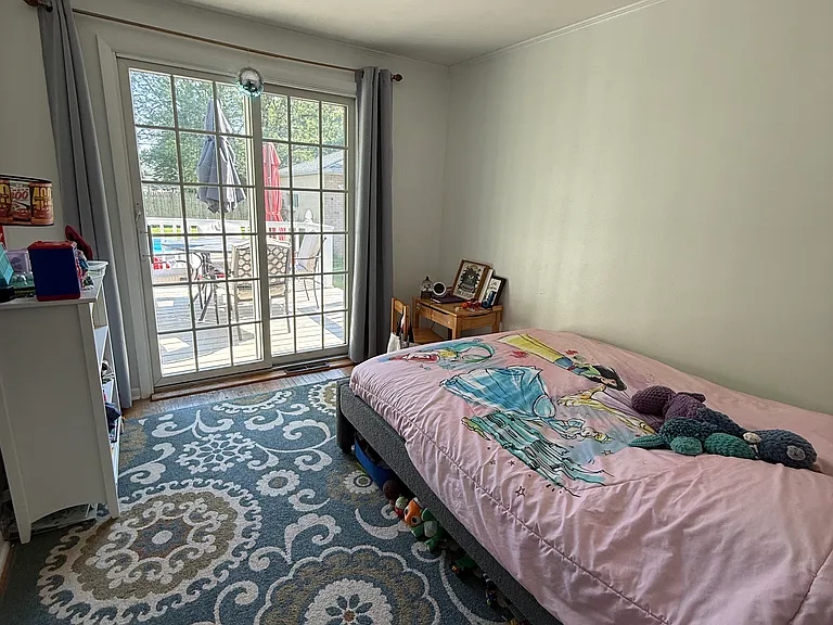 201 Siegfried Dr — Photo 7