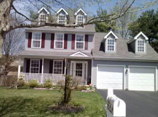 114 Oakmont Dr, Thorndale, PA 19372