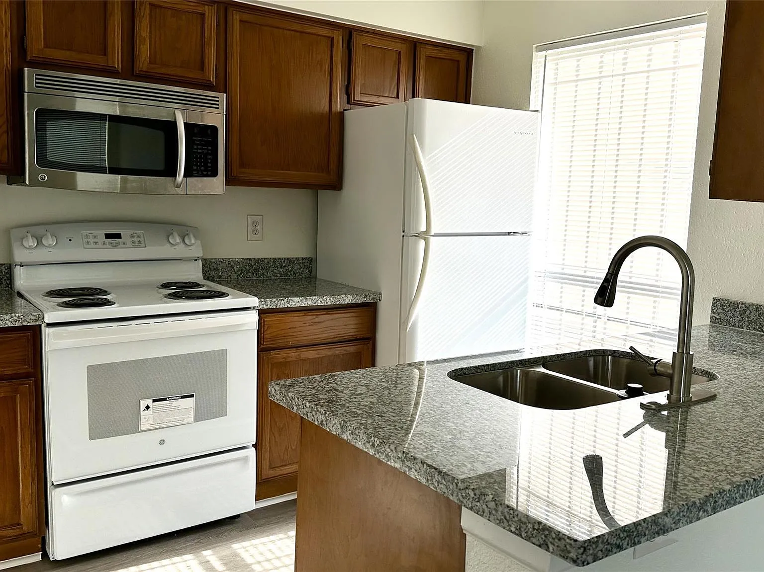 1 bed, 1.0 bath, 531 sqft, $850 — Photo 4