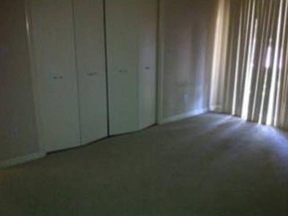 4th image of 1144 Silver Lake Dr