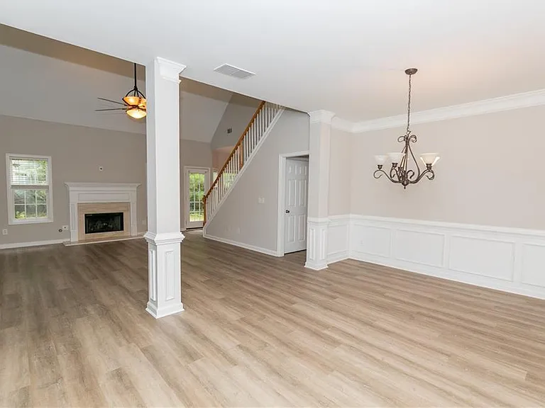 1134 Nathan Mauldin Dr — Photo 3