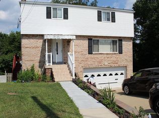 1792 Hollyrood Rd, Pittsburgh, PA 15227