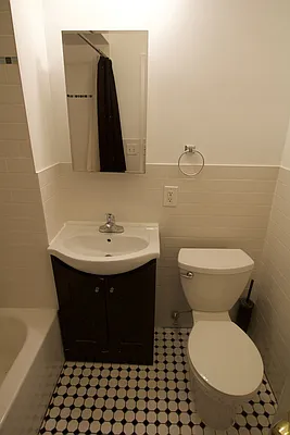 Rented by Triplemint | media 5