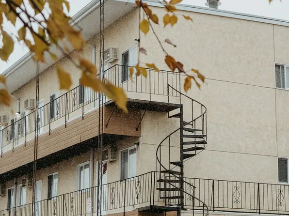 Magic Manor Apartments, 2309 14th Ave S #20, Great Falls, MT 59405