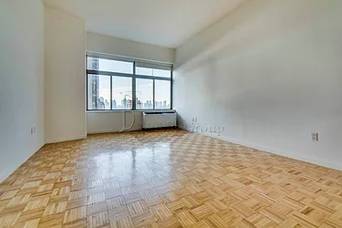 Rented by Bouklis Group