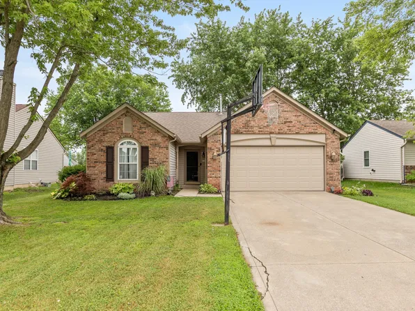 523 Clear Creek Dr, Danville, IN 46122