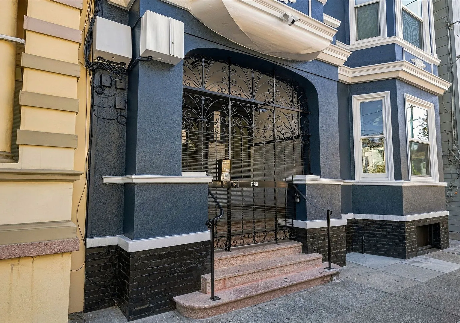 251 San Jose Avenue — Photo 2