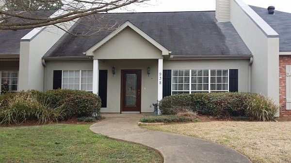 1st image of 938 Bayou Trace Dr